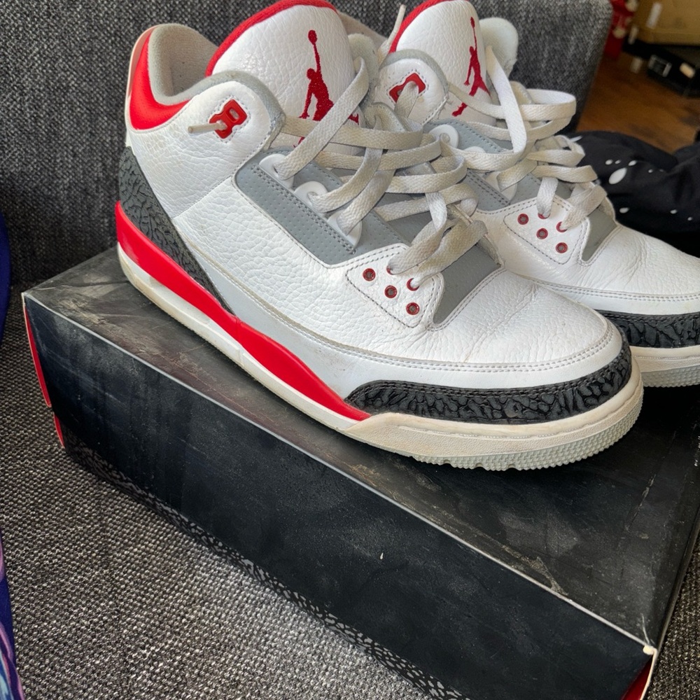 Jordan 3 retro fire red 2013